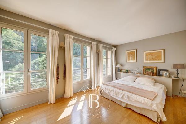 Jouy-en-Josas, Maison 5 Chambres -  350 m² à vendre