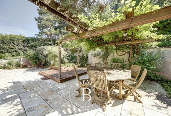 Jouy-en-Josas, Maison 5 Chambres -  350 m² à vendre