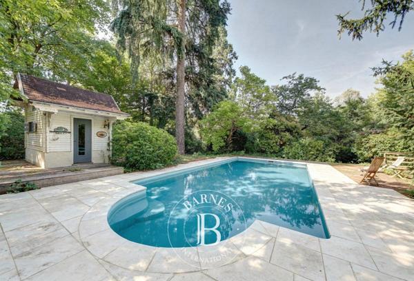 Jouy-en-Josas, Maison 5 Chambres -  350 m² à vendre
