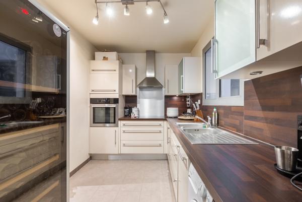 Appartement Courbevoie 4 pièce(s) 95m2