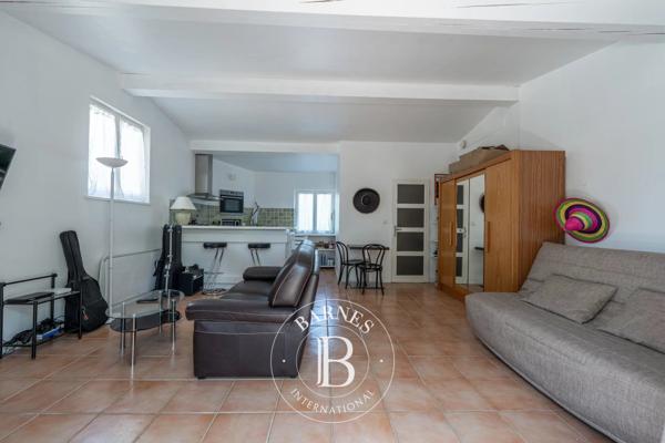 Aix-en-Provence, Maison 6 Chambres -  288 m² à vendre