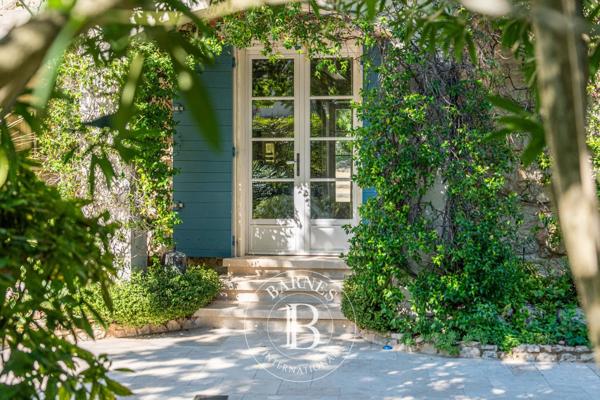 Aix-en-Provence, Maison 6 Chambres -  288 m² à vendre