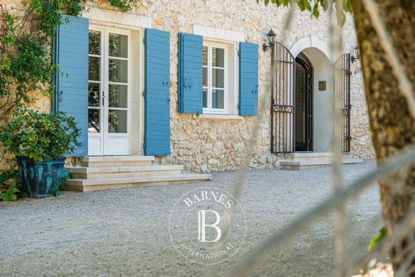 Aix-en-Provence, Maison 6 Chambres -  288 m² à vendre