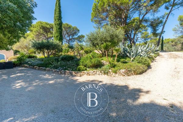 Aix-en-Provence, Maison 6 Chambres -  288 m² à vendre