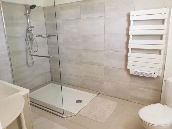 Propriété orientée chevaux : 154m2, 10ha, hangar