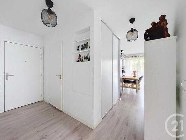 Appartement T3 à vendre  3 pièces - 66,77 m 2   ONDRES  - 40