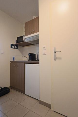 Appartement studio dans une résidence de 2013 - Loyer assuré - rentabilité 7%- Quartier Vecquerie