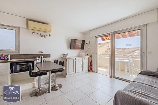 Appartement à vendre 1 pièce 25.5m² Fréjus (83600)