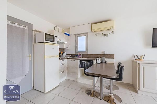 Appartement à vendre 1 pièce 25.5m² Fréjus (83600)