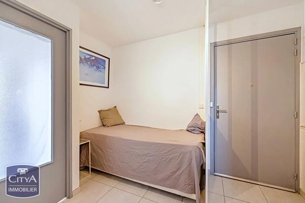 Appartement à vendre 1 pièce 25.5m² Fréjus (83600)