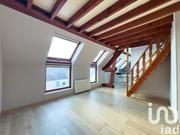 Appartement 2 pièces de 54 m² à Brie-Comte-Robert (77170)