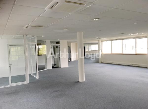 Bureaux à louer à Marcq-en-Baroeul - Cadre verdoyant, sécurisés et climatisés