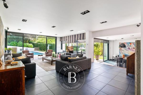 Saint-Jean-de-Luz, Maison 5 Chambres -  220 m² à vendre