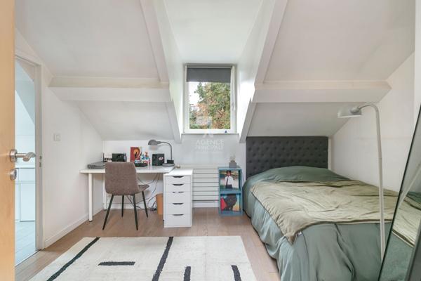 Versailles Avenue de Saint-Cloud - Appartement 6 pièces 3ème et dernier étage 174 m² au sol €998 000 ** - Référence 25890