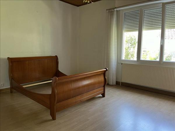 Maison à vendre |  Montendre |  5 pièces | 138 m²