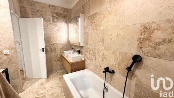 Appartement 3 pièces de 83 m² à Marseille (13001)