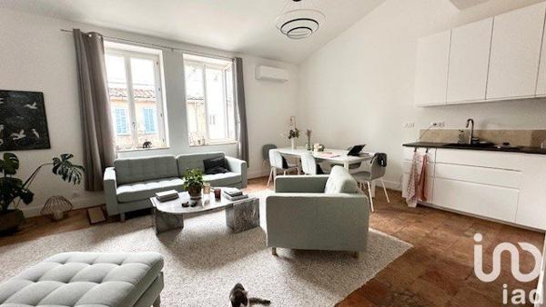 Appartement 3 pièces de 83 m² à Marseille (13001)