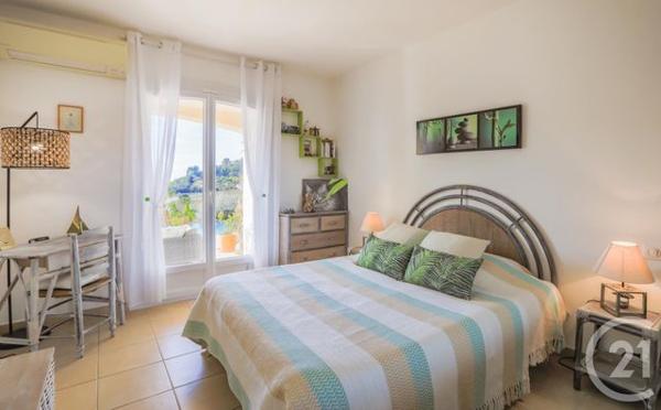 maison à vendre 6 pièces - 170 m2 LA CROIX VALMER - 83