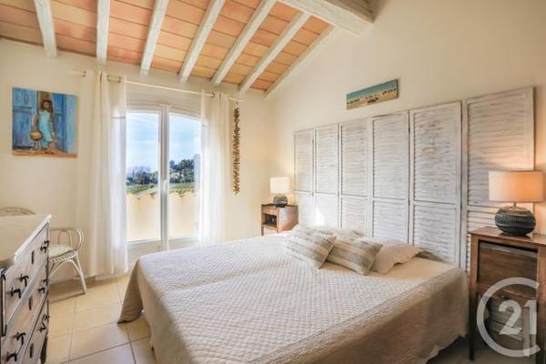 maison à vendre 6 pièces - 170 m2 LA CROIX VALMER - 83