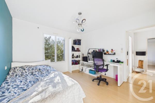 Maison à vendre  8 pièces - 227 m2 BRUGES - 33