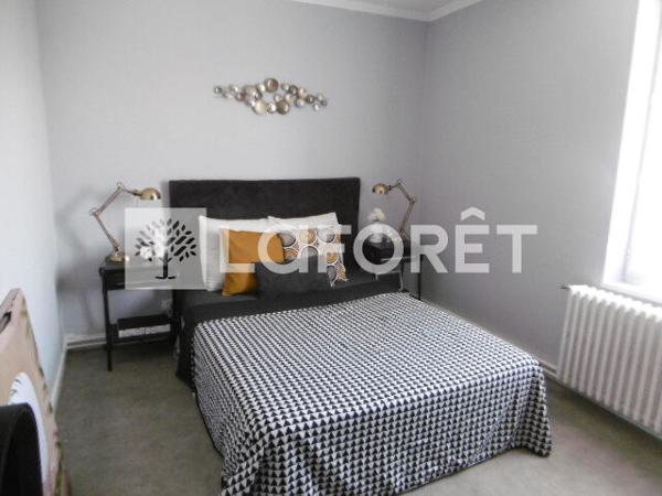 Location appartement Bourg-en-Bresse - 1 pièce(s) - 36 m² - 435 €/mois