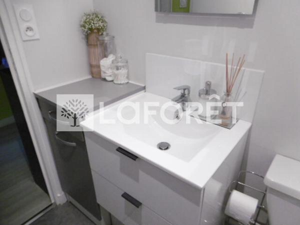 Location appartement Bourg-en-Bresse - 1 pièce(s) - 36 m² - 435 €/mois