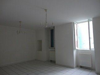Appartement F2 avec balcon en centre ville