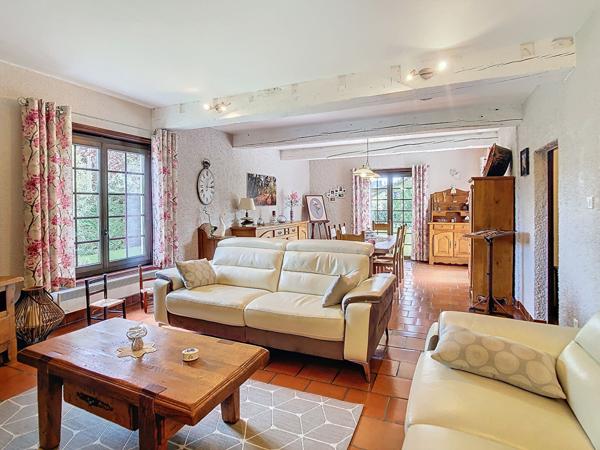 Maison Villate - 7 pièces 165 m²