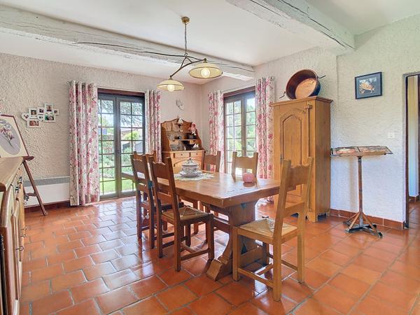 Maison Villate - 7 pièces 165 m²