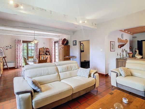 Maison Villate - 7 pièces 165 m²