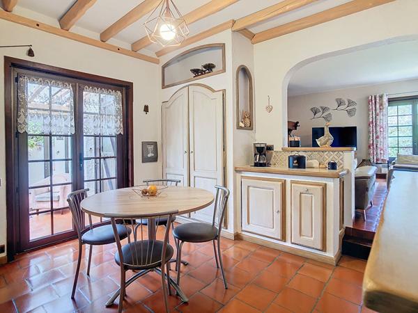 Maison Villate - 7 pièces 165 m²