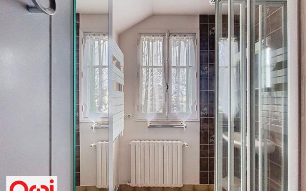 Maison à vendre    4 pièces • 77,44 m2 Châtillon