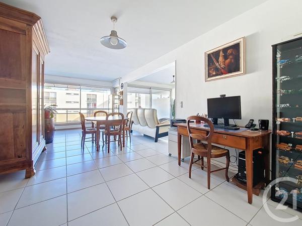 Appartement T4 à vendre  4 pièces - 91,11 m2 CHAMALIERES - 63