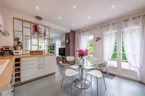 Vente Maison137,94 m² - 5 Pièces - LAGNY SUR MARNE (77400)