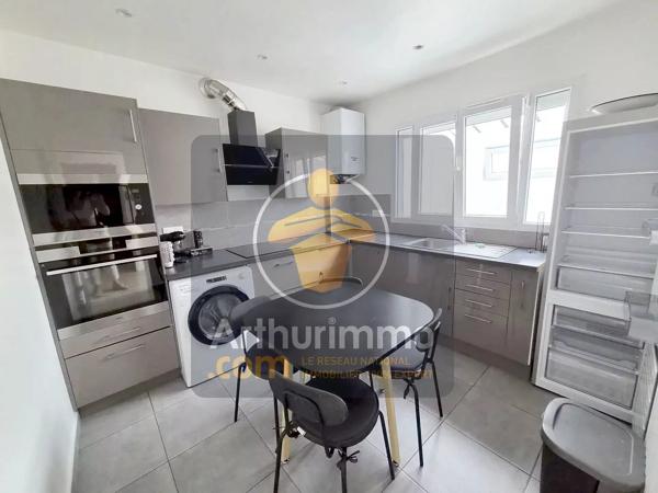 Vente                                                      Maison
                        
                     4 pièces                      80 m2                     à Noiseau