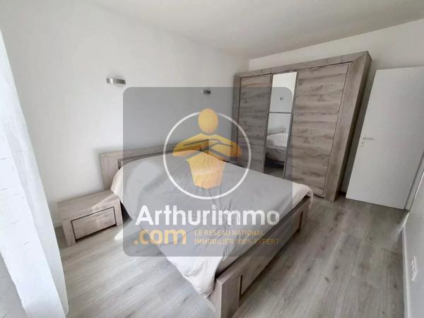 Vente                                                      Maison
                        
                     4 pièces                      80 m2                     à Noiseau
