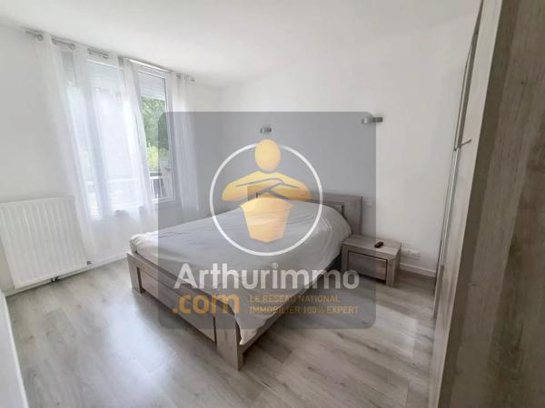 Vente                                                      Maison
                        
                     4 pièces                      80 m2                     à Noiseau