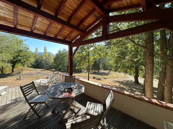 Belle villa sur domaine de vacances