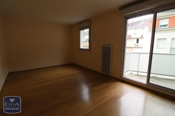 Appartement à louer 1 pièce 27.31m²