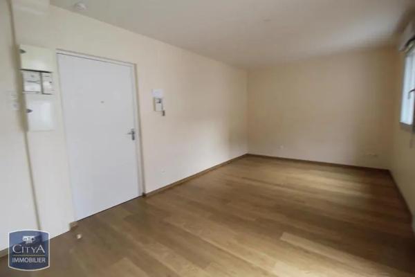 Appartement à louer 1 pièce 27.31m²