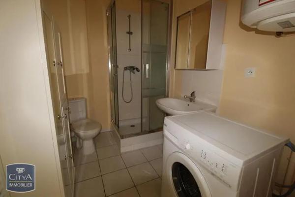 Appartement à louer 1 pièce 27.31m²