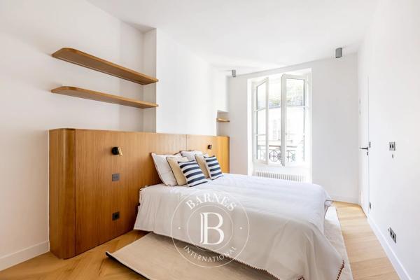 Paris 7ème, Appartement 2 Chambres -  90 m² à vendre