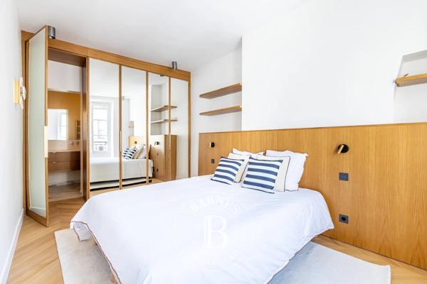 Paris 7ème, Appartement 2 Chambres -  90 m² à vendre