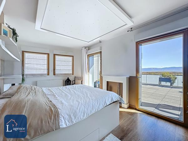 T5 attique de 112 m² vue panormaique Mont Blanc Peron (01630)