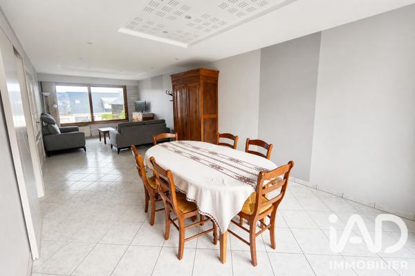 Location maison 4 pièces 91 m² Laval