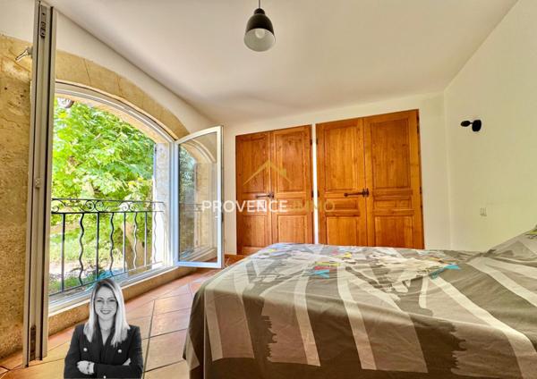 Salon-de-Provence (13300) MAS et Dépendance au milieu des CHAMPS, à deux pas des commerces!