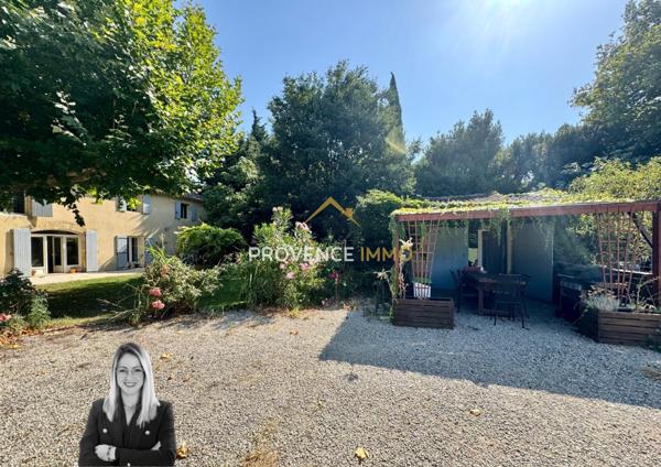 Salon-de-Provence (13300) MAS et Dépendance au milieu des CHAMPS, à deux pas des commerces!