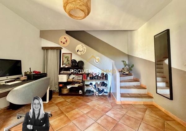 Salon-de-Provence (13300) MAS et Dépendance au milieu des CHAMPS, à deux pas des commerces!