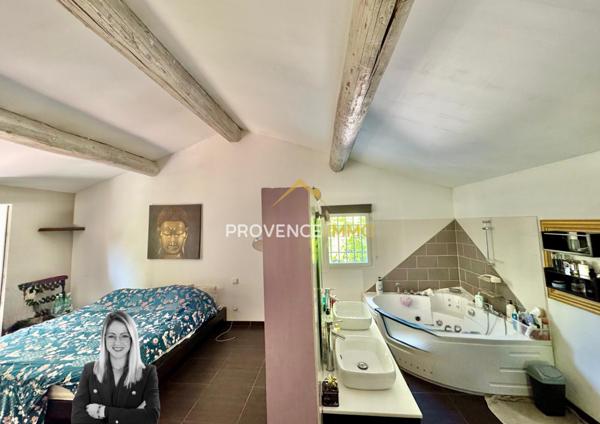 Salon-de-Provence (13300) MAS et Dépendance au milieu des CHAMPS, à deux pas des commerces!