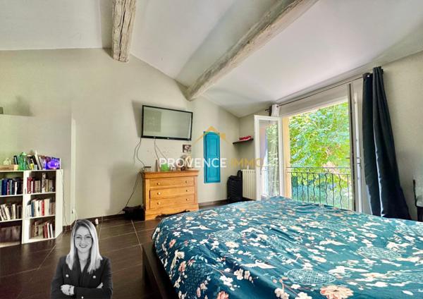 Salon-de-Provence (13300) MAS et Dépendance au milieu des CHAMPS, à deux pas des commerces!